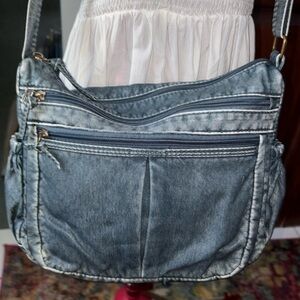 Denim bag or is it?Actually a stretchy heavy duty slick fabric shoulder bag NWOT